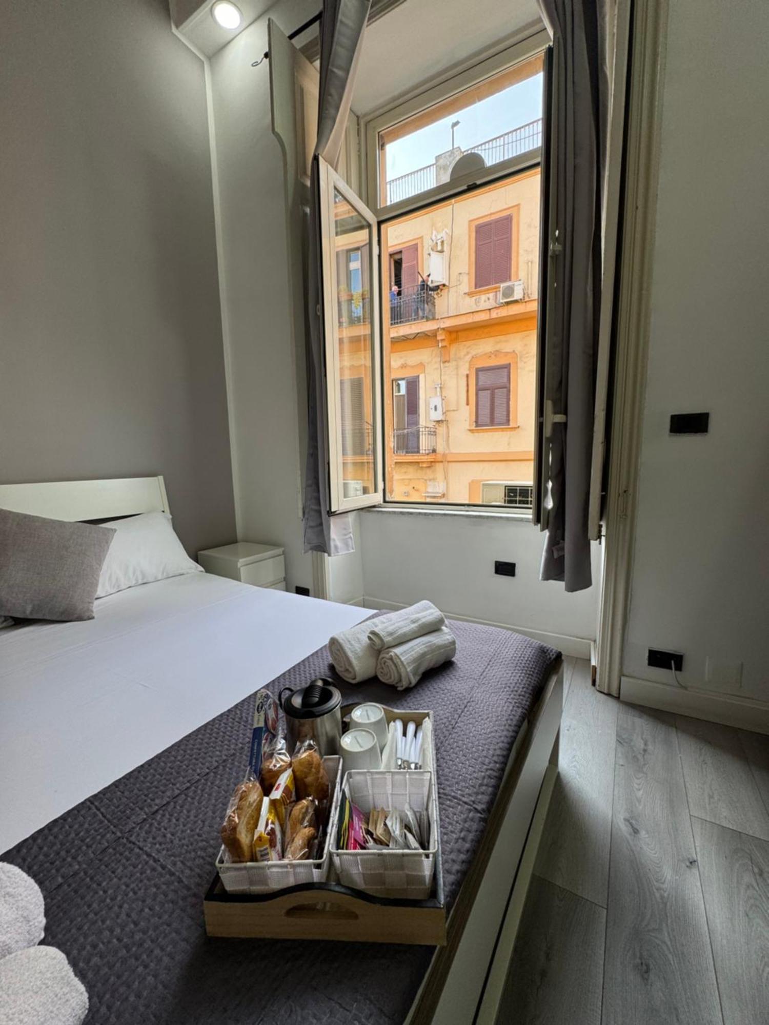 B&B San Ferdinando Napoli エクステリア 写真