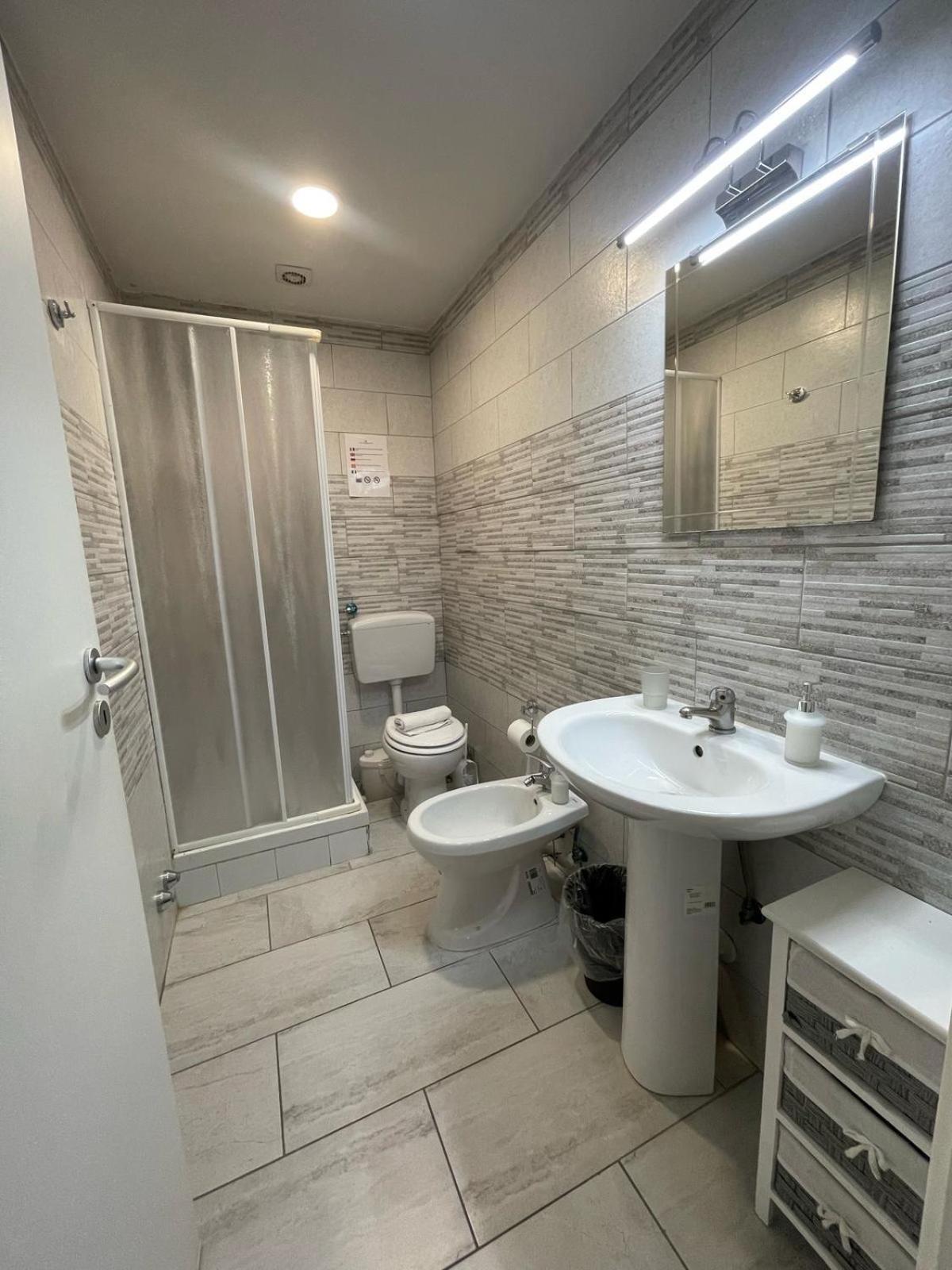 B&B San Ferdinando Napoli エクステリア 写真