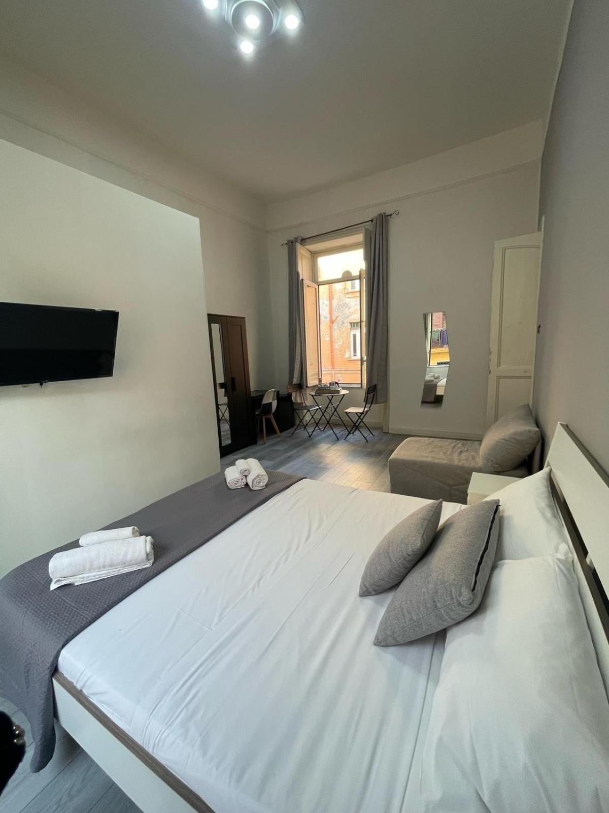 B&B San Ferdinando Napoli エクステリア 写真