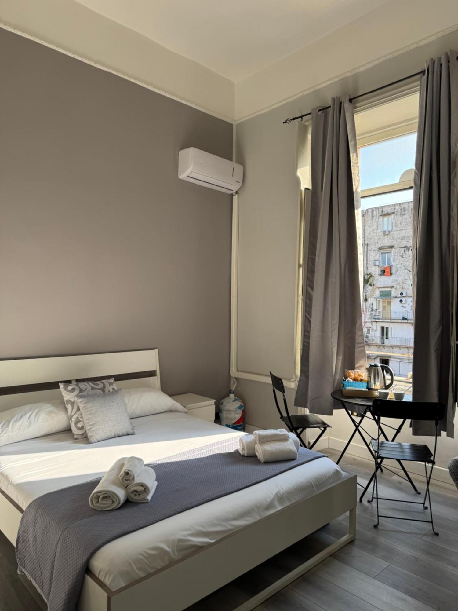 B&B San Ferdinando Napoli エクステリア 写真